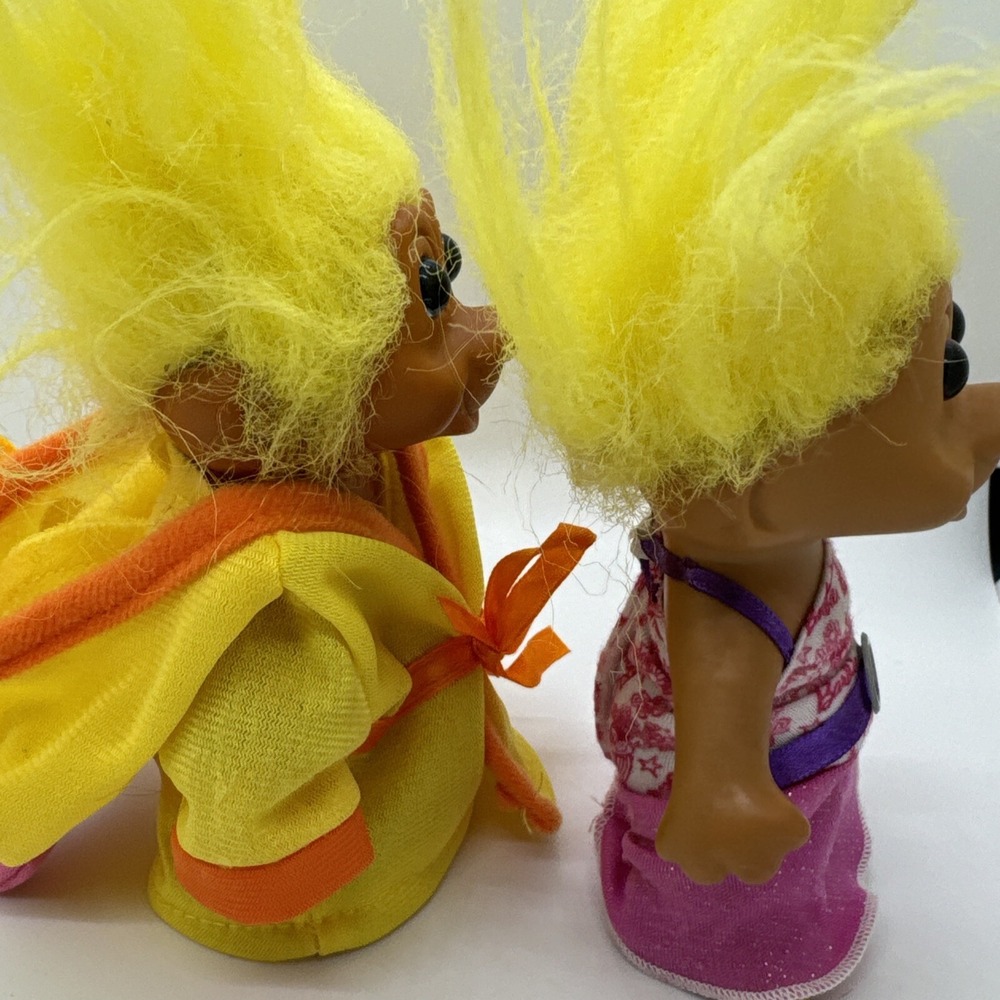 2 Vintage 1991 TNT TROLL DOLLS Yellow Hair Blue Pink Eyes - Picture 13 of 14